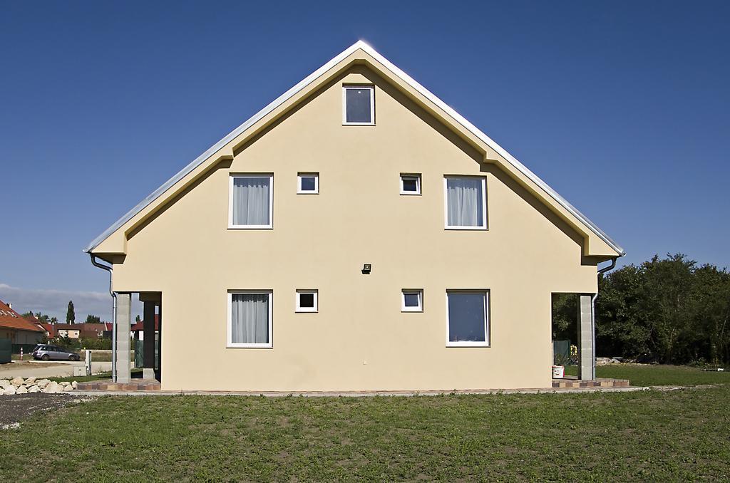 Luca Apartman Šoproň Exteriér fotografie