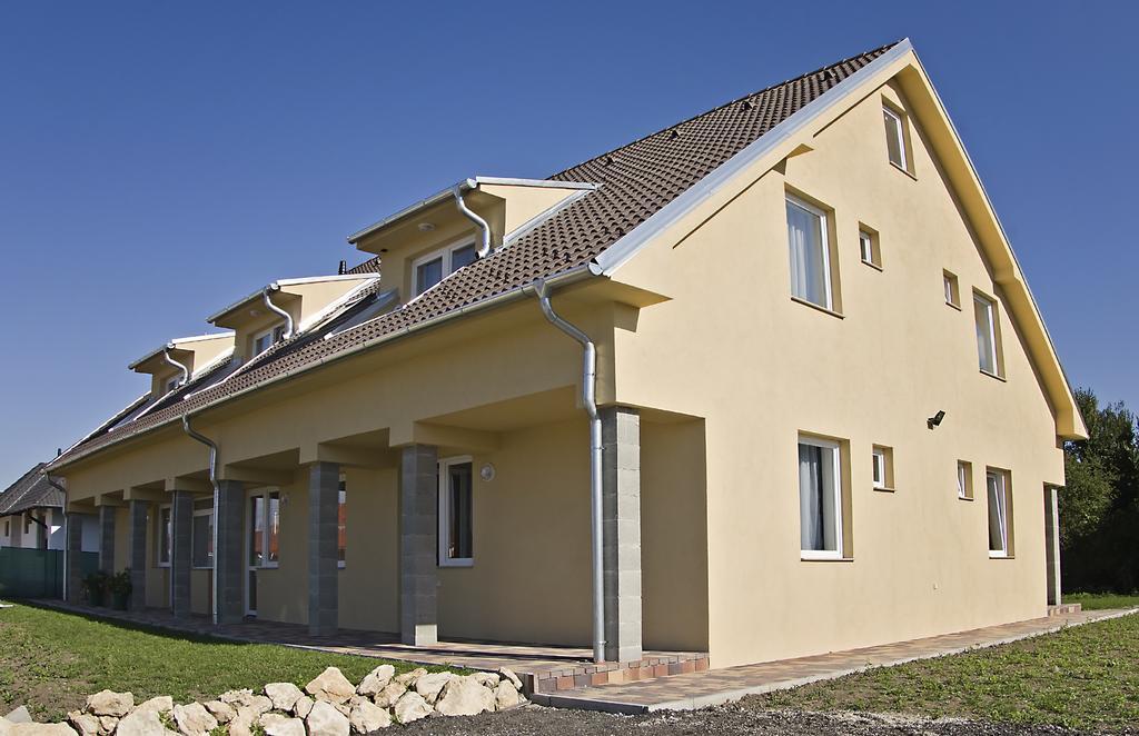 Luca Apartman Šoproň Exteriér fotografie